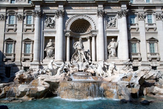 Fuente De Trevi